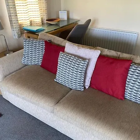 Livingstones Lodge, District Apartament Plumbland